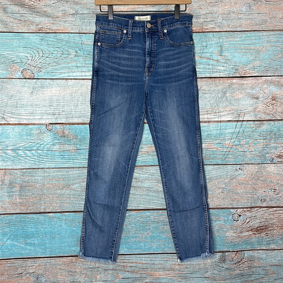 Madewell Blue Jeans Stovepipe Style Size 26 Frayed Hems - Picture 1 of 7